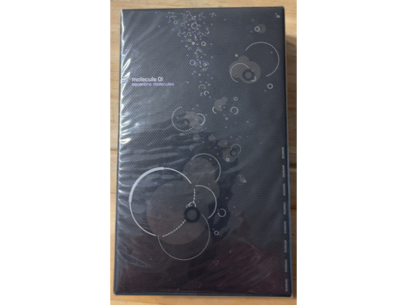 Escentric Molecules Eau de Toilette Spray, Molecule 01, 3.5 fl oz/100 mL