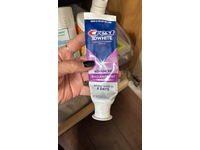 Crest 3d White Advanced Teeth Whitening Toothpaste, Radiant Mint, 3.3 oz/93 g, Pack Of 3 - Image 5