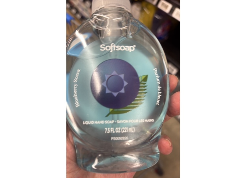 Softsoap Liquid Hand Soap, Blueberry, 7.5 fl oz/221 mL