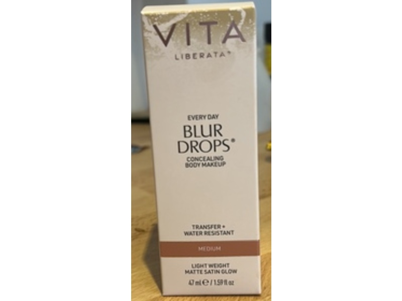 Vita Liberata Everyday Blur Drops Concealing Body Makeup, Medium, 1.59 fl oz/47 mL