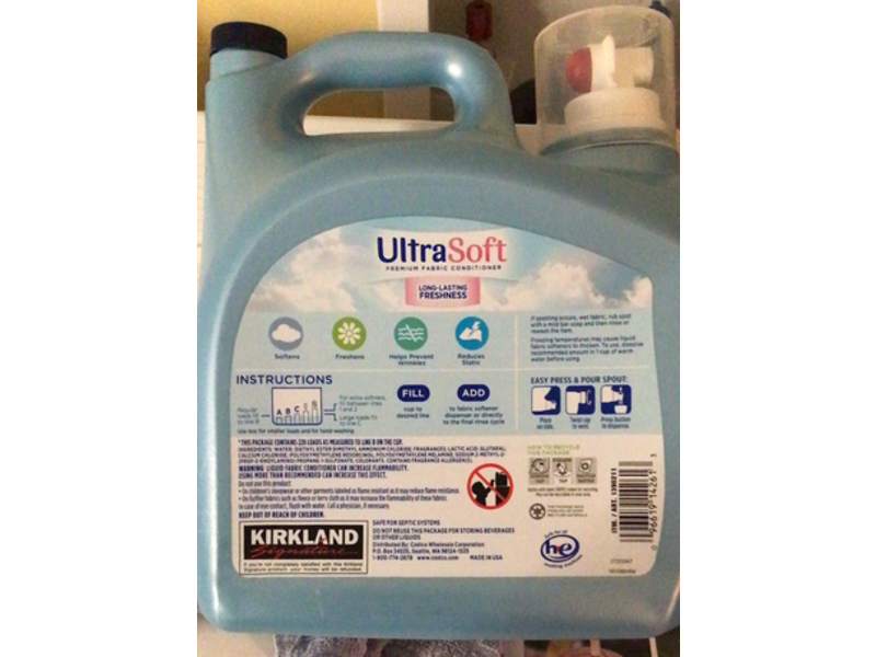 Kirkland Signature Ultra Soft Fabric Conditioner, Fresh, 220 Loads, 187 fl oz/5.53 L