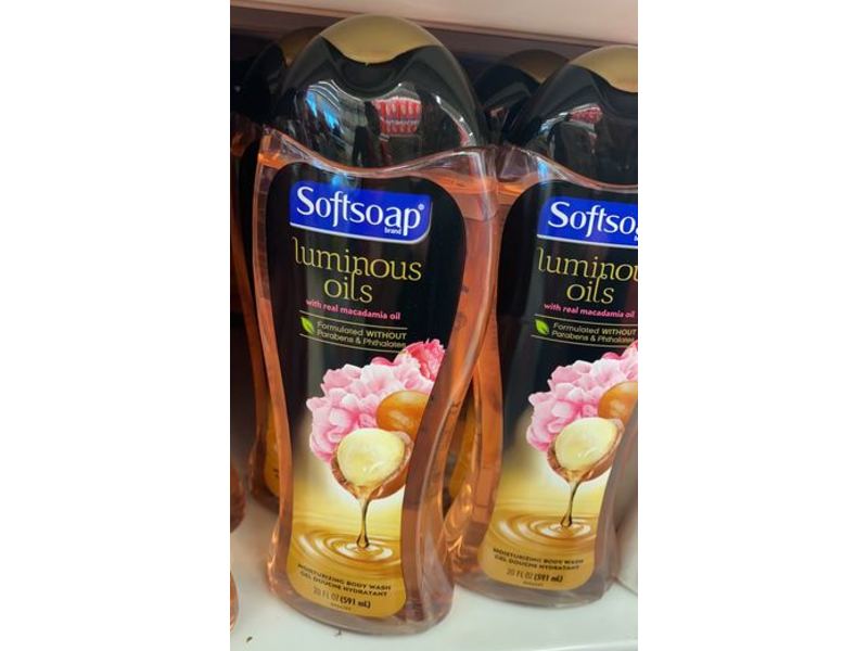Softsoap Moisturizing Body Wash, Luminous Oils, 20 fl oz/591 mL, Pack Of 4