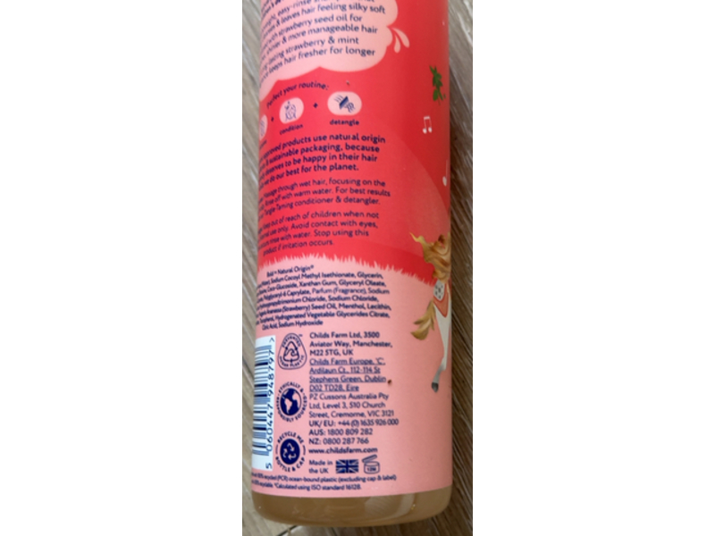 Childs Farm Tangle-Taming Shampoo, Strawberry & Mint, 250 mL