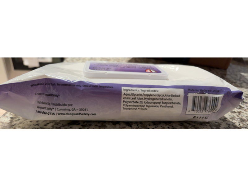 VGuard Premium Adult Wipes, Aloe & Lanolin, 50 Count