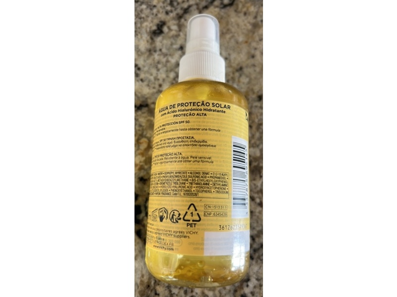 Vichy Laboratoires Capital Soleil Hydrating Solar Protective Spray, SPF 50, 200 mL