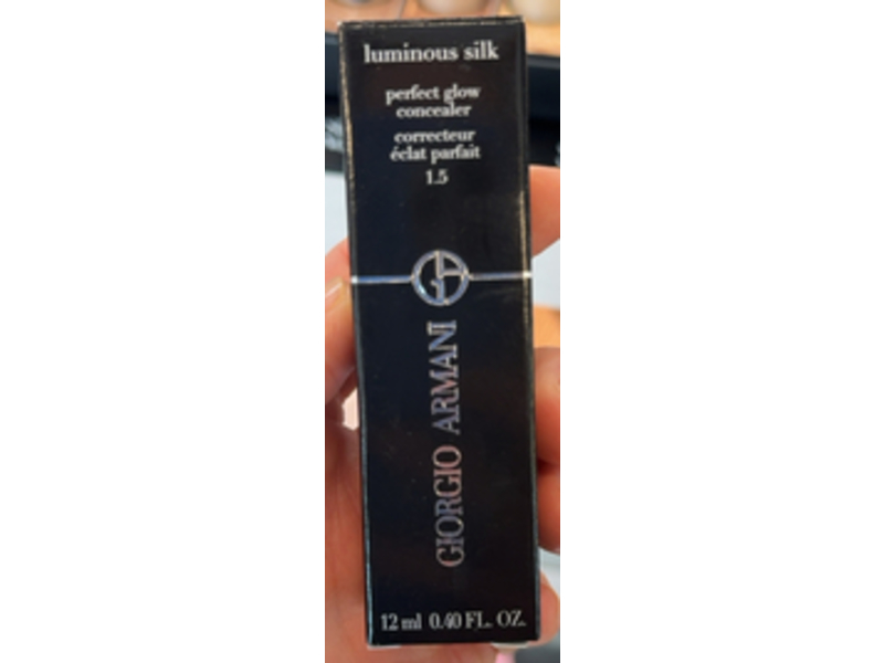 Giorgio Armani Luminous Silk Perfect Glow Concealer, 1.5 Fair Neutral, 0.40 fl oz/12 mL