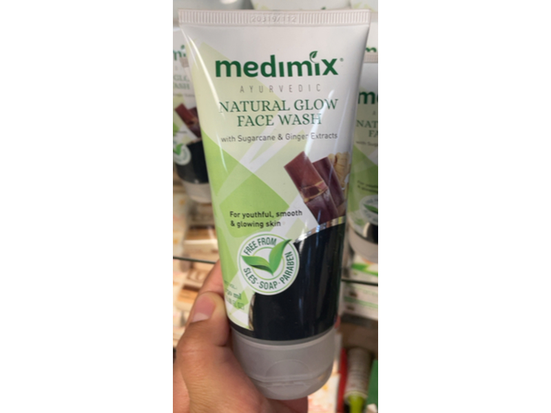 Medimix Ayurvedic Natural Glow Face Wash, Sugarcane & Ginger, 5.08 fl oz/150 mL