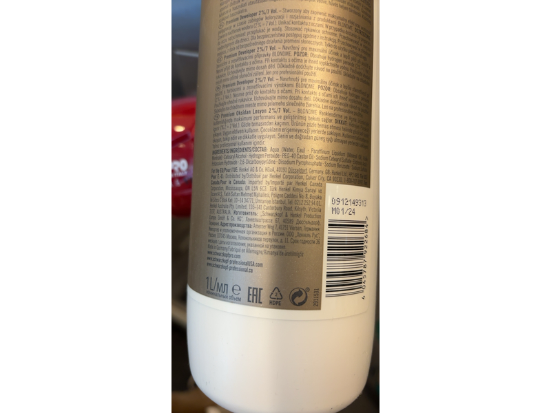 Schwarzkopf Blondme Premium Developer 2%, 7 Volume, 33.8 fl oz/1 L
