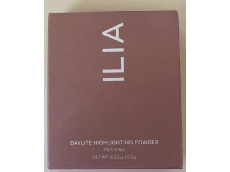 Ilia DayLite Highlighting Powder, Decades-Soft Gold, 0.23 oz/6.6 g