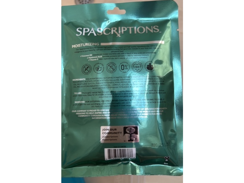 SpaScriptions Moisturizing Foot Mask, Coconut Oil, Hyaluronic Acid & Vitamin E,