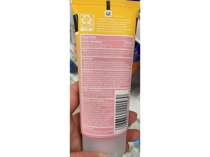 Neutrogena Invisible Daily Defense Sunscreen Lotion, SPF 30, 3 fl oz/88 mL