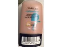 CoverGirl CG Smoothers Hydrating Foundation, Creamy Beige 750, 30 mL/1 fl oz - thumbnail 2