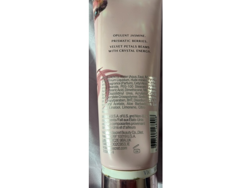 Victoria's Secret Fragrance Lotion, Velvet Petals Crystal, 8 fl oz/236 mL