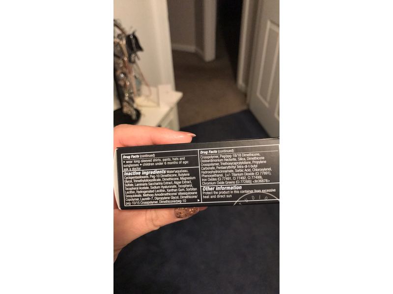 MAC Studio Fix Fluid Foundation, SPF15, NC25, 30 mL/1.0 fl oz