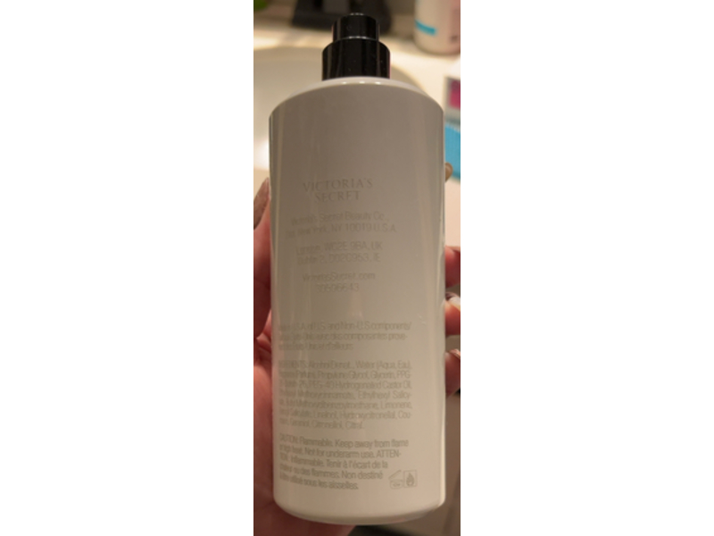 Victoria's Secret Fine Fragrance Mist, Very Sexy Oasis, 8.4 fl oz/250 mL
