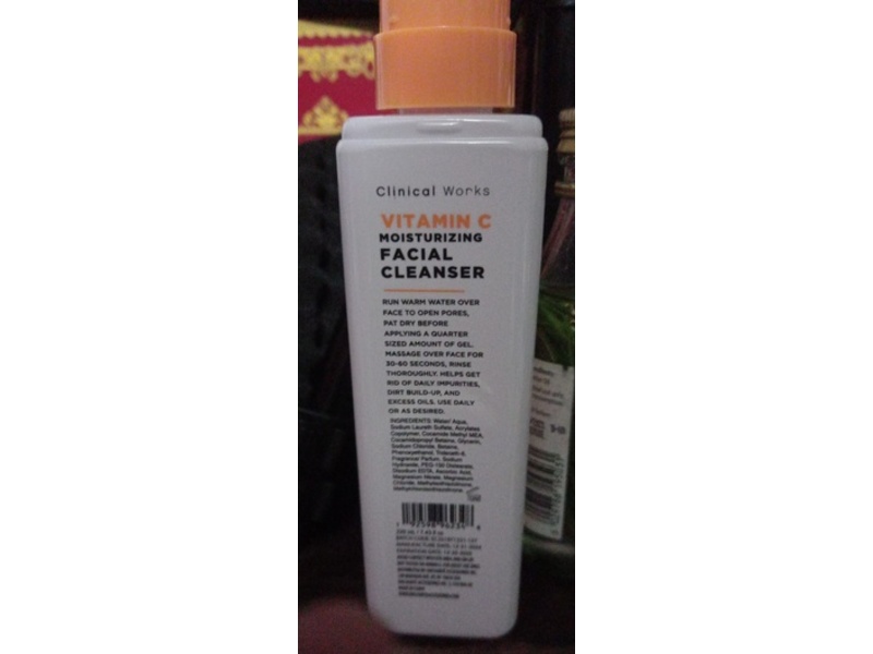 Clinical Works Moisturising Facial Cleanser, Vitamin C, 1.43 fl oz/200 mL