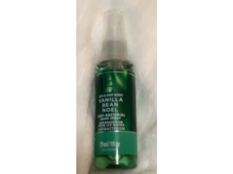 Bath & Body Works Anti-Bacterial Hand Spray, Vanilla Bean Noel, 1 fl oz/29mL