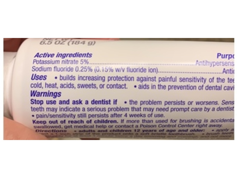 Sensodyne Pronamel Toothpaste, Gentle Whitening, 6.5 oz/184 g.