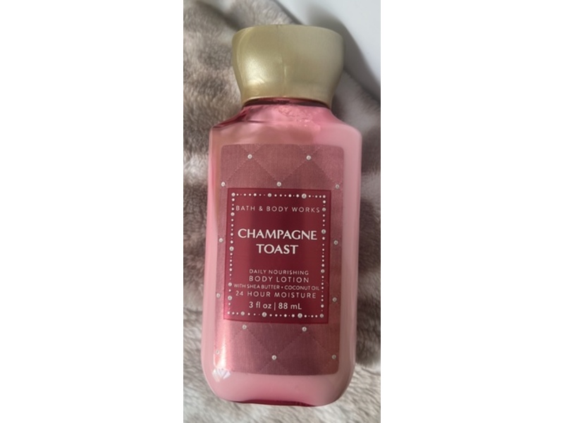Bath & Body Works Daily Nourishing Body Lotion, Champage Toast, 3 fl oz/88 mL