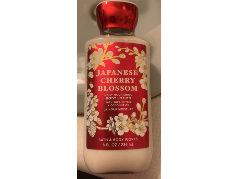 Bath & Body Works Daily Nourishing Body Lotion, Japanese Cherry Blossom , 8 fl oz/236 mL, Pack Of 2