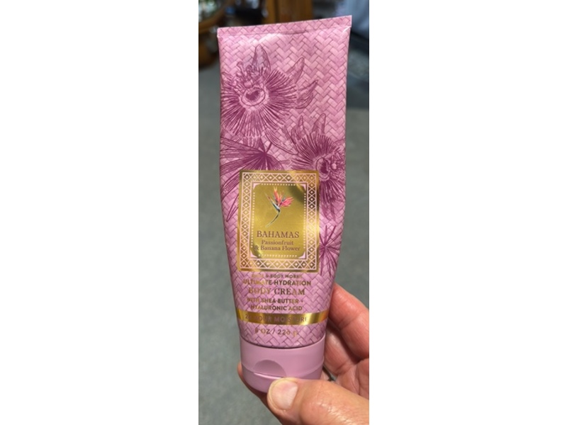 Bath & Body Works Body Cream, Bahamas, 8 oz/226 g