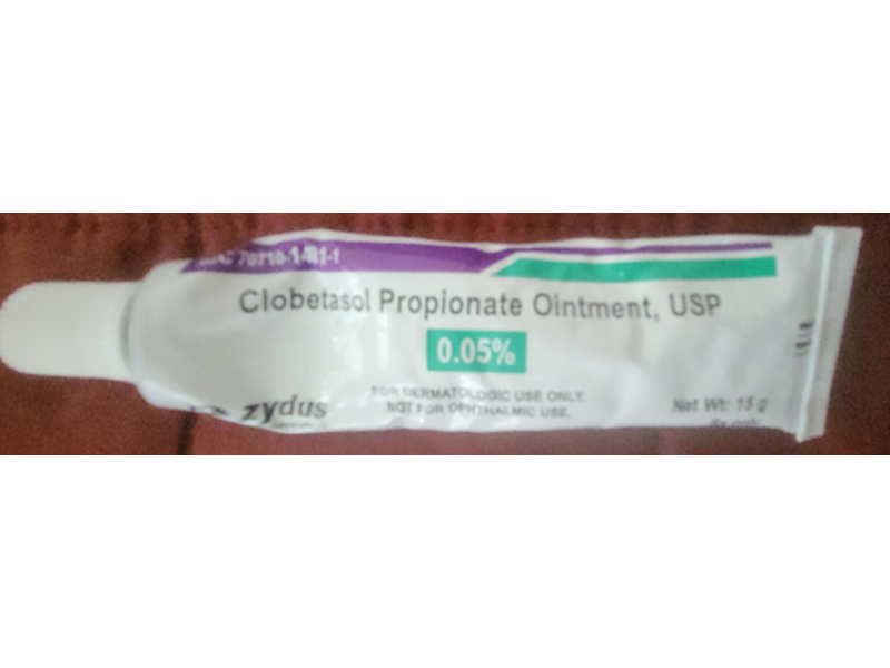 Clobetasol Propionate Ointment Usp 0.05%, 15 g Zydus