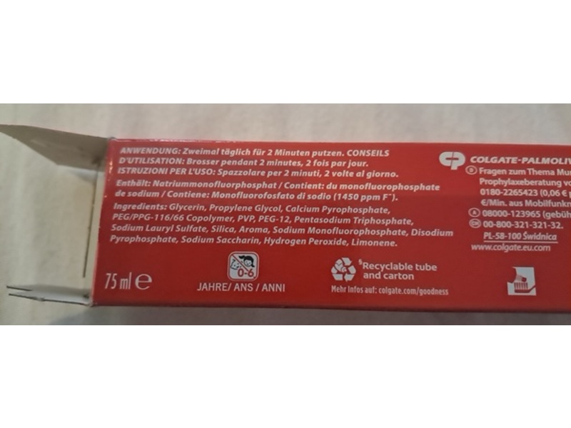 Colgate Max White Expert Whitening Toothpaste, Cool Breeze, 75 mL