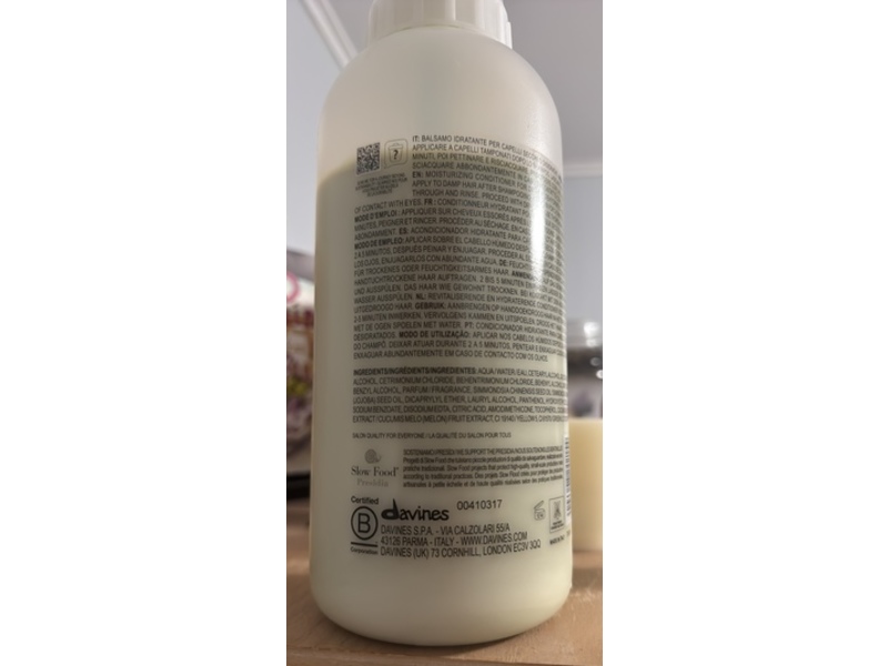 Davines Conditioner, Momo, 33.81 fl oz/1000 mL