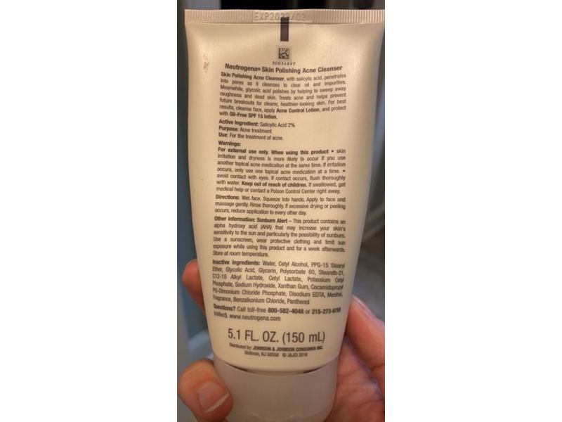Neutrogena Skin Polishing Acne Cleanser, Salicylic Acid, 5.1 fl oz/150 mL