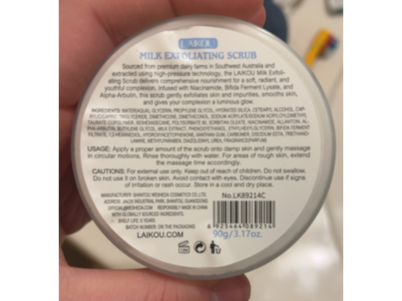 Laikou Exfoliating Scrub, Milk, 90 g