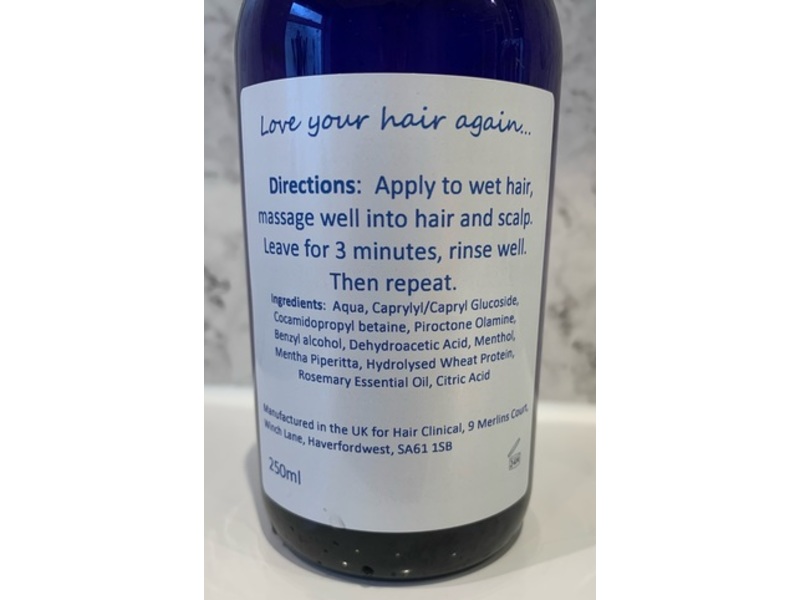 Hair Clinical Itchy Scalp Treatment Shampoo, 250 mL