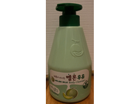 Welcos Kwailnara Milk Body Cleanser, Melon, 19.75 fl oz/560 g - Image 3
