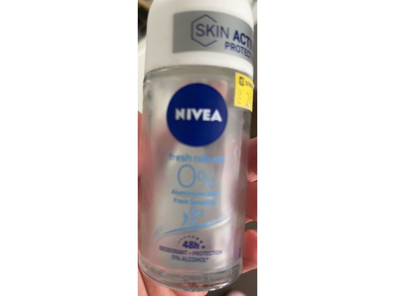 Nivea Fresh Natural 0% Aluminium Desodorante Roll-On, 50 mL