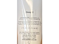 Bobbi Brown Vitamin Enriched Skin Tint, SPF 15, Deep 2, 1.7 fl oz/50 mL - thumbnail 3