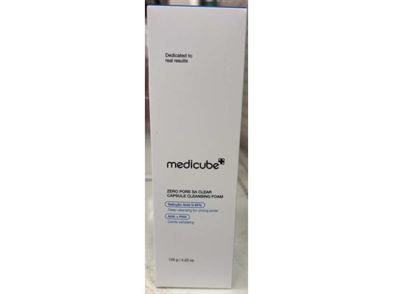Medicube Zero Pore Capsule Cleansing Foam, Salicylic Acid 0.45% & AHA + PHA, 4.23 oz/120 g