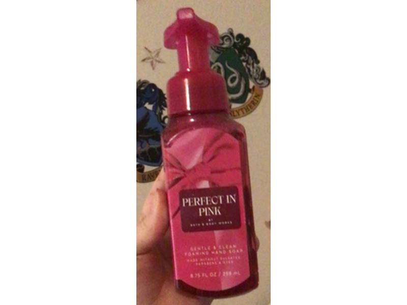 Bath & Body Works Gentle & Clean Foaming Hand Soap, Perfect In Pink, 8.75 fl oz/259 mL