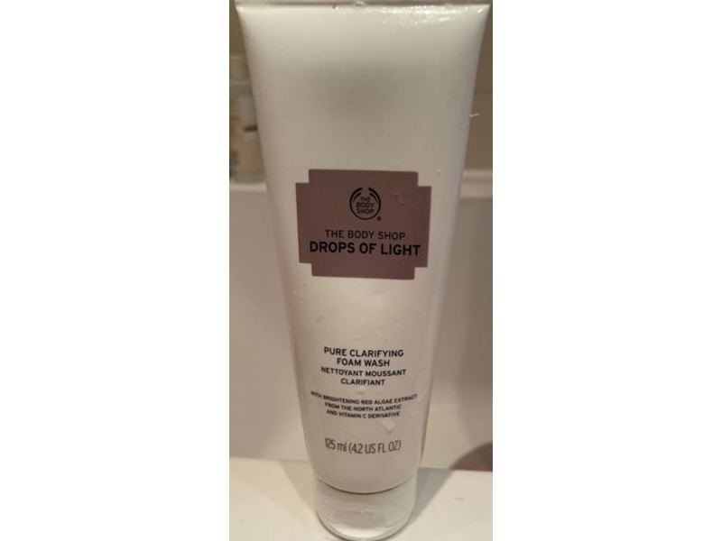 The Body Shop Pure Clarifying Foam Wash, Drops Of Light, 42 fl oz/125 mL