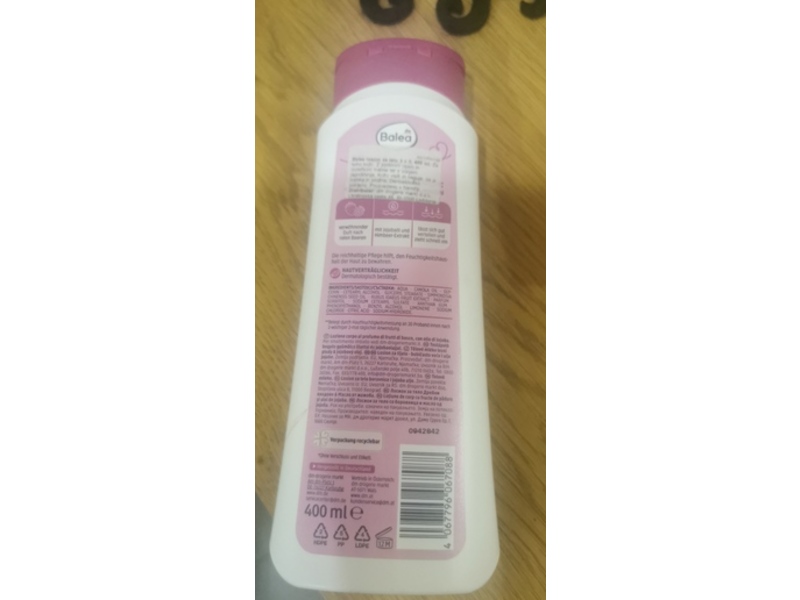 dm Balea 3 In 1 Feel Good Body Lotion, Berry & Jojoba Oil, 400 mL