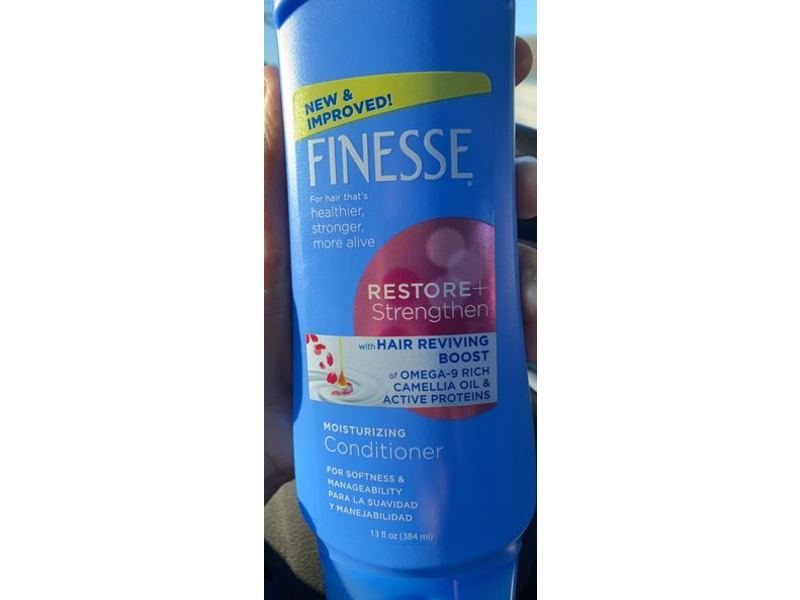 Finesse Moisturizing Conditioner, Restore + Strengthen, 13 fl oz/384 ml, Pack Of 4
