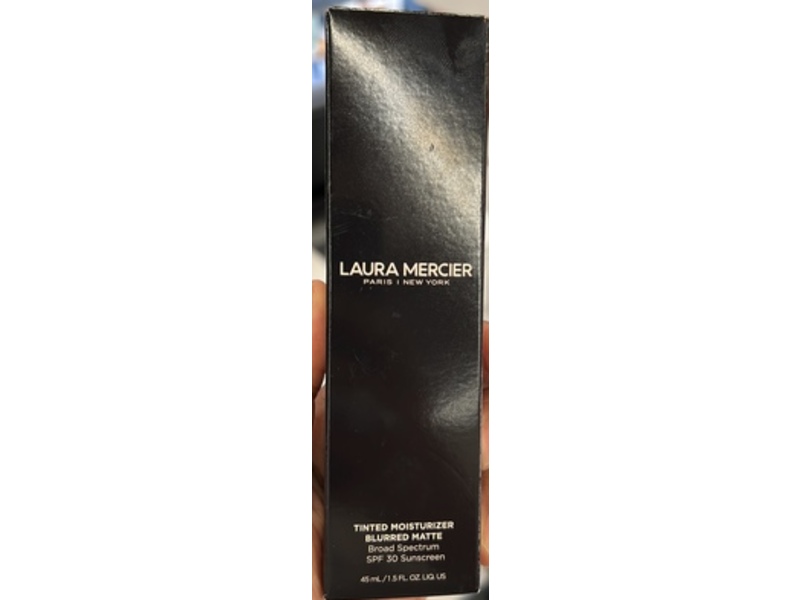 Laura Mercier Tinted Moisturizer Blurred Matte, SPF 30, 4W Ochre, 1.5 fl oz/45 mL