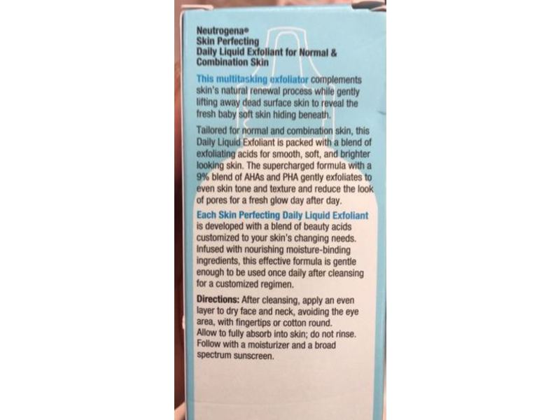 Neutrogena Skin Perfecting Daily Liquid Exfoliant, Normal & Combination Skin, Fragrance-Free, 4 fl oz/118 mL