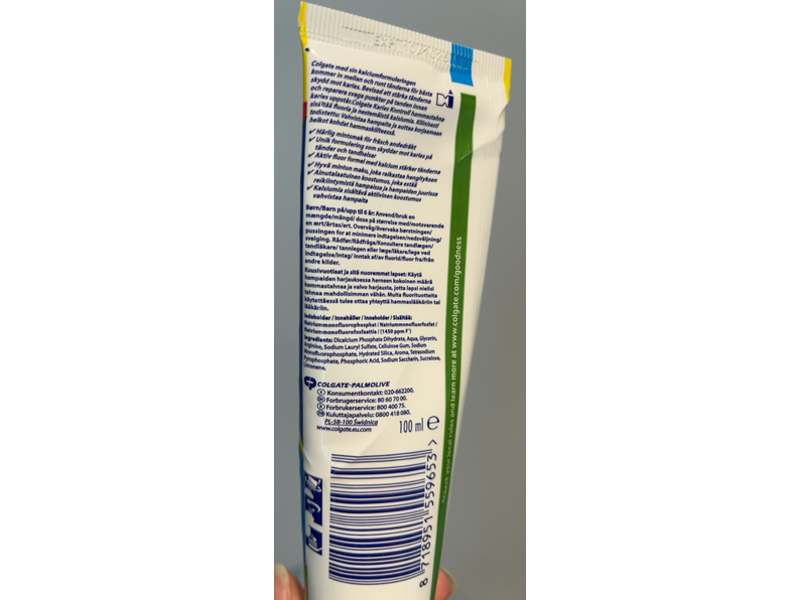 Colgate Caries Control Toothpaste, God Mintsmak, 100 mL