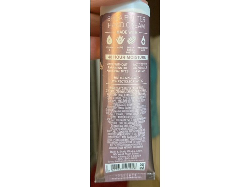 Bath & Body Works Shea Butter Hand Cream, Snowflakes & Cashmere, 1 fl oz/30 mL