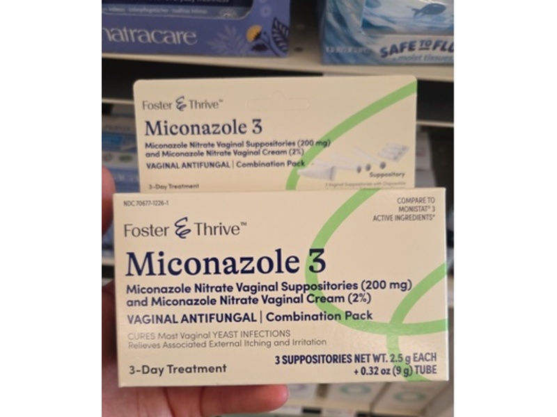 Foster & Thrive Miconazole 3 Viginal Antifungal Treatment Kit.