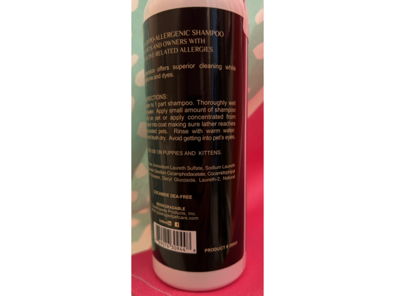 Quadruped Tearless Hypo-Allergenic Shampoo,16 fl oz/473 mL