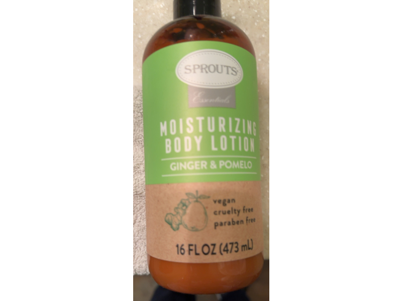Sprouts Moisturizing Body Lotion, Ginger & Pomelo, 16 fl oz/473 mL