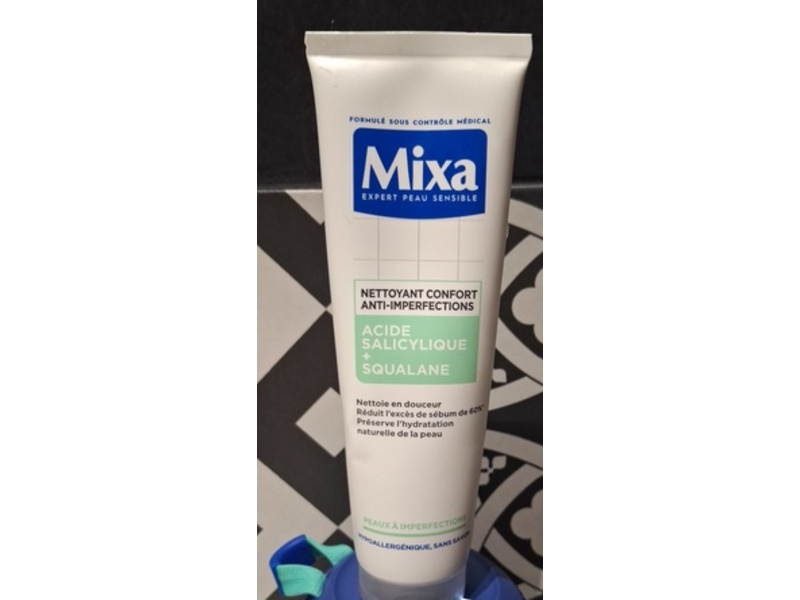 Mixa Comfort Cleansing Anti-Blemish Cleanser, Salicylic Acid and Squalane, 150 mL