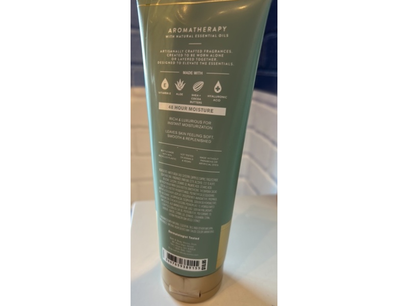 Bath & Body Works Eucalyptus Aromatherapy Body Cream, 8 oz/226 g