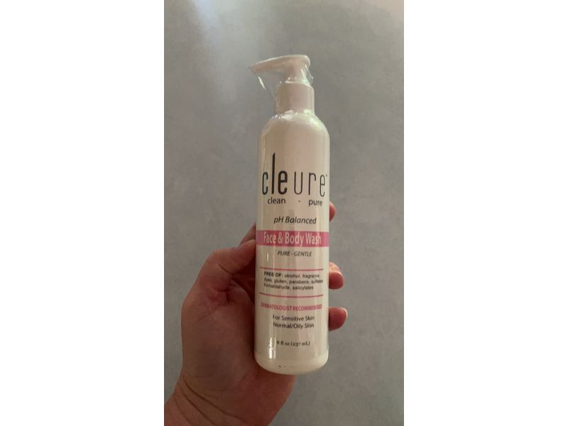 Cleure Face & Body Wash for Normal/Oily Skin, 8 fl oz/237 mL