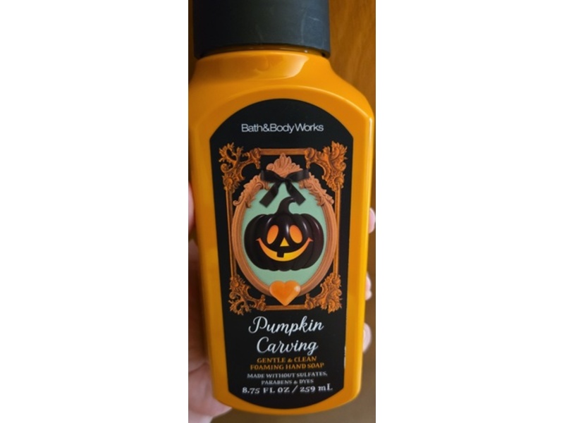 Bath & Body Works Gentle & Clean Foaming Hand Soap, Pumpkin Carving, 8.75 fl oz/259 mL